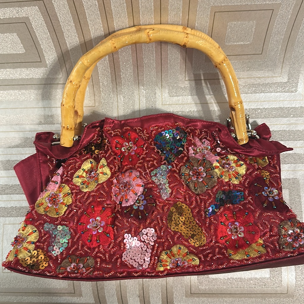- Pink Beaded Large Handbag With Sateen Linning